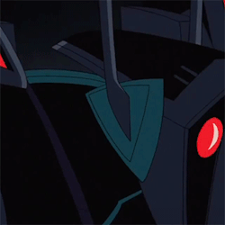 smallfreelancer:   3x3 Shockwave from Transformers Animated  Requested by phasellus  The Longarm Prime to Shockwave transformation is so simple, yet so beautiful.