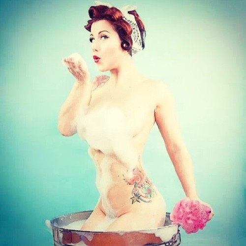 Hello Darling. Fancy a drink?