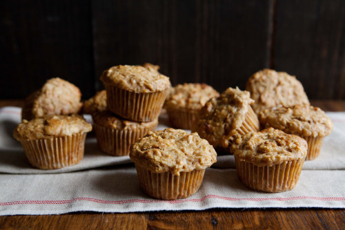 foodffs:  Apple Cheddar Muffins  Really nice recipes. Every hour.   
