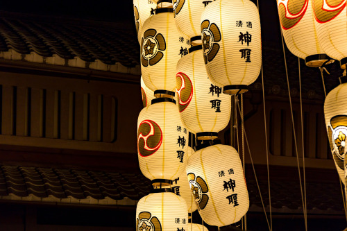 船鉾 - 祇園祭 宵山 ／ Gion Matsuri Festival by Yuya HorikawaVia Flickr:I want to introduce to the world, Kyo