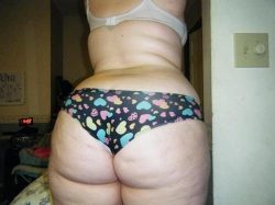 toosexybbw:  