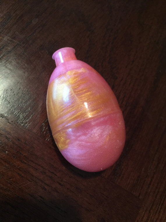 dragoncandyy:  siliconebeauties:  New Eggies up at Beast Lab~ The orange and blue