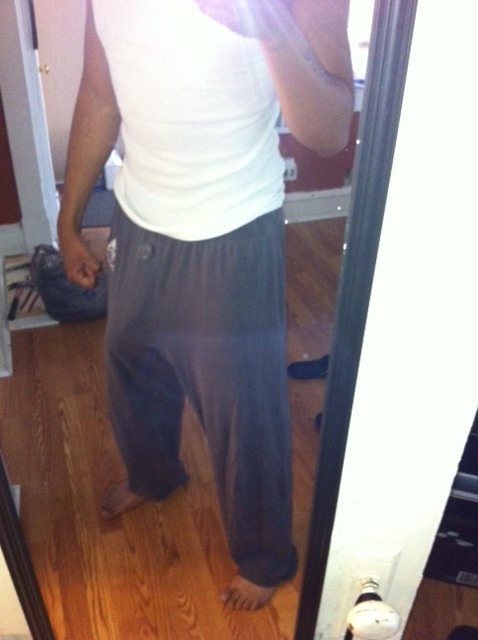 joefiggy:  freeballingla:  want some?  Fuck yeah!!!