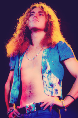 brightvenus:  Robert Plant - Seattle‘73