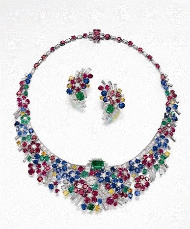 Necklace and a pair of matching earrings created in 1937 for Wallis Simpson,Duchess of Windsor