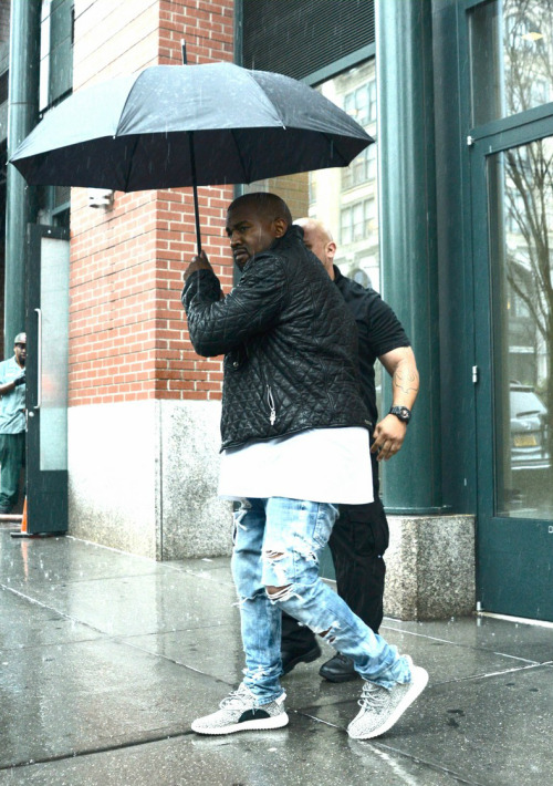 kuwkimye: Kanye out in NYC - June 1, 2015