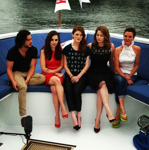 primrosesandrues16:Kit Harington, Emilia Clarke, Rose Leslie, Esme Bianco, and Michelle Fariley at S