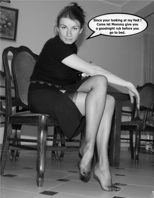 eyeluvfemfeet: Here’s another group of Misc. Pictures. The combinations and situations we find feet