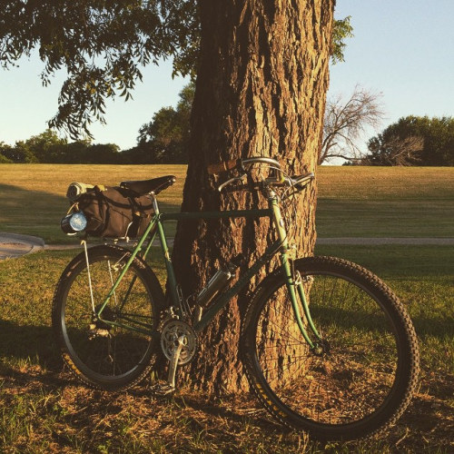 kinkicycle: Overbiking in the park #rivbike #coffeeoutside by Pondero on Flickr.