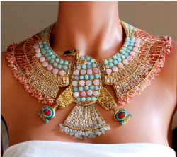 fashioningmytemple:  Pectoral Emblem of the