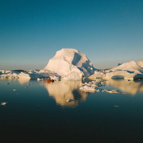 utwo:Greenland Polar Iceberg Travel© K. Tsarev 