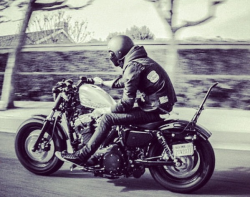 twowheelcruise:  life on a motorcycle