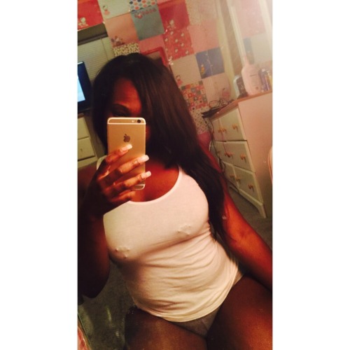 teeliciousxx:  👅