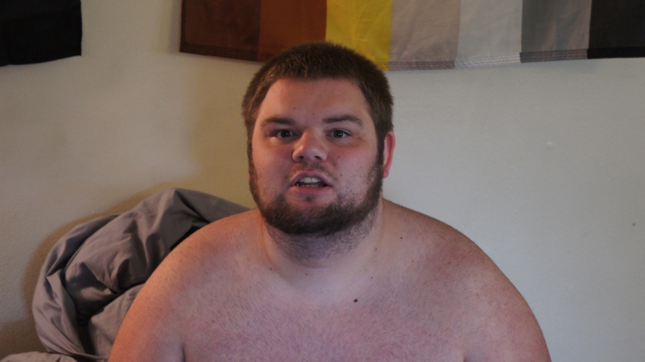 chubbyaddiction:  partofyourviolentbreakfast:  This photo sums up the reaction Zach