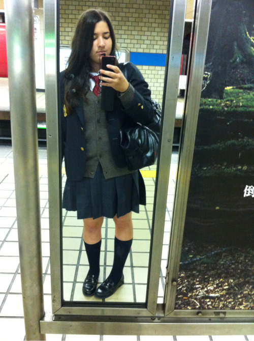 How to wear your school uniform like a Japanese girl: 1. Wear your skirt at least over the knees 2. 