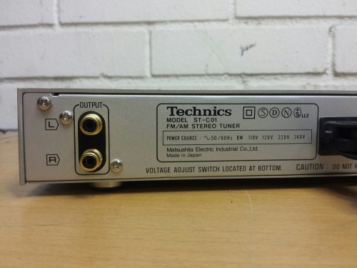 Technics ST-C01 FM/AM Stereo Tuner, 1979