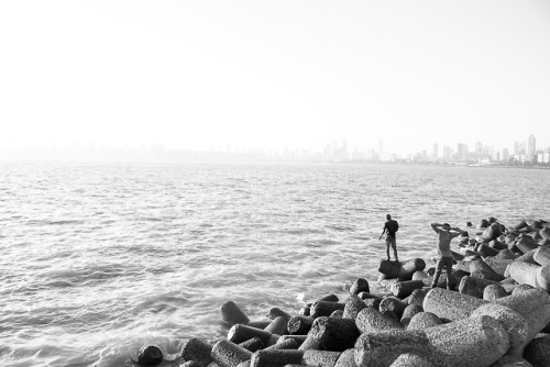 niyantha: Fishing in the Arabian Sea. Marine Drive, Mumbai.