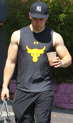zacefronsbf:Nick Jonas in West Hollywood, CA (May 11th)