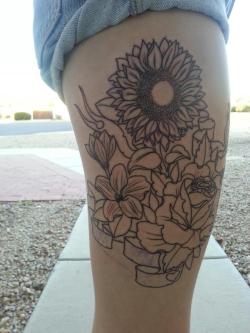 fuckyeahtattoos:  I got the outline done