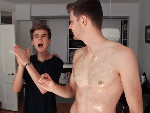 hotfamousmen:    Jim Chapman and Joe Sugg  