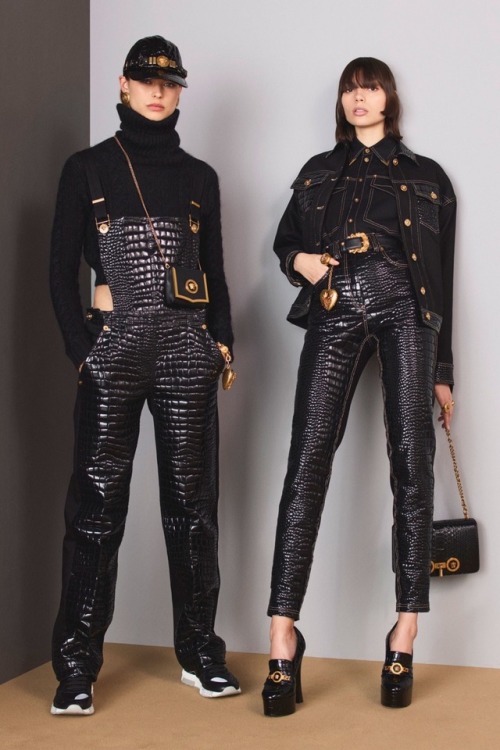 fuckrashida: brownbarbiesugar: fuckrashida: Donatella decided to give the girls what they want for p