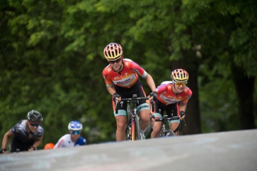 womenscycling: “Evelyn Stevens and Megan Guarnier (Boels Dolmans) led the 20-percent climb up Kent S