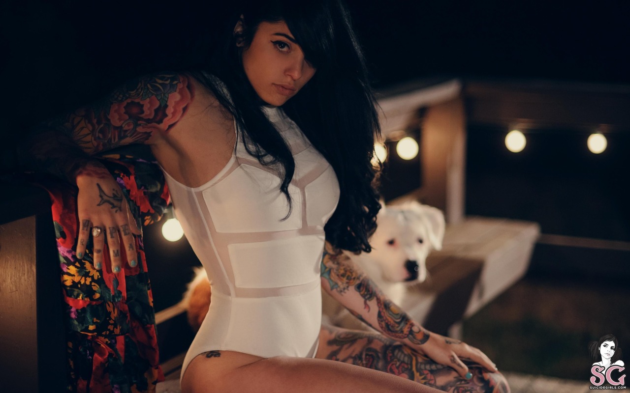 lovelysuicidegirls:  Radeo Suicide / Tilly