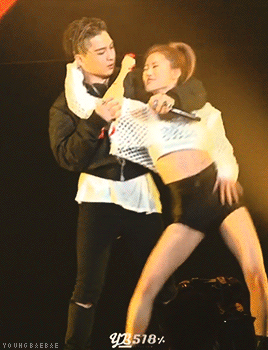 youngbaebae:yb will you let her do her job????? [cr: yb518]