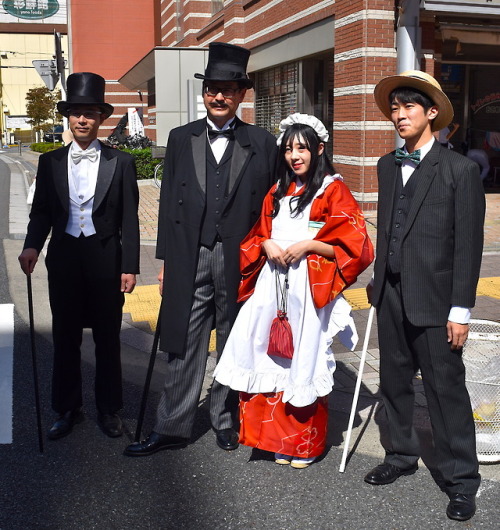 Fashion from Japan’s Taisho Period (1912-1926)https://www.youtube.com/watch?v=jUCv7axKJkE