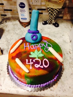 bakedly:  mollypopamolly:  Happy 420 everyone- all prepared for tomorrow with my giant edible  That’s beautiful 