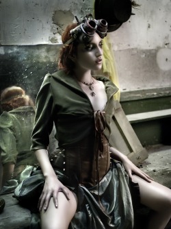 steampunk-girl:  Steampunk Girl http://steampunk-girl.tumblr.com/