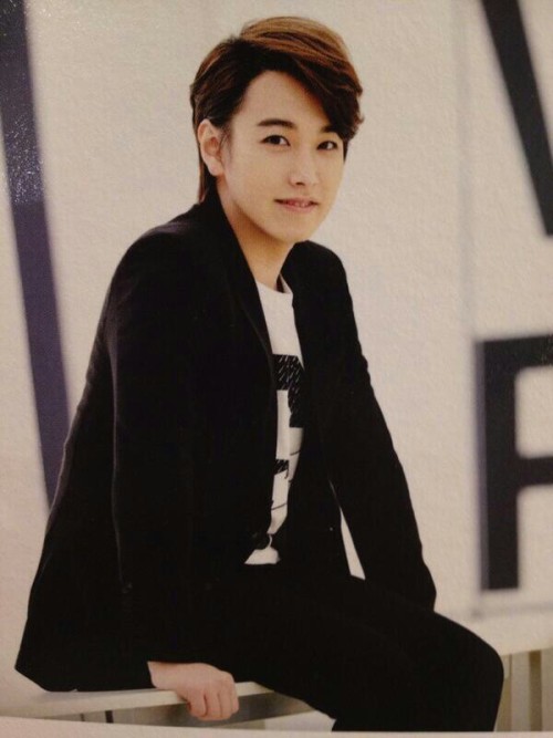 kmlove137:
“ Swing Polaroid with Sungmin
”