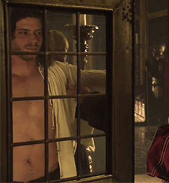Cesare’s glorious body (and overall perfection) appreciation post{requested by leatherpantsincest}Cr