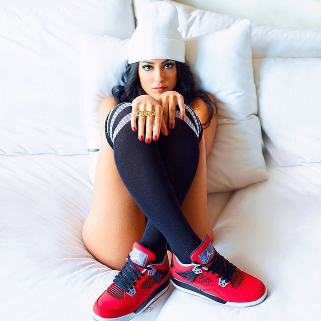 thecakemagazine:  #prettyganggirls