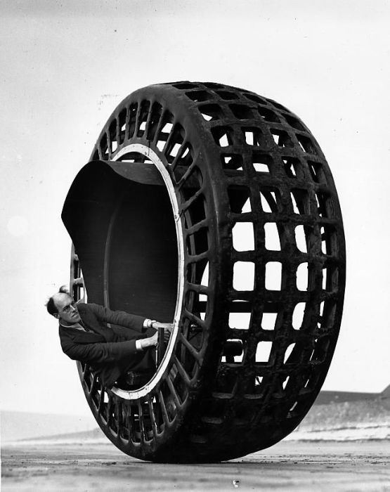 Amazing Motor-Driven Hoop may be Car of the Future, 1932