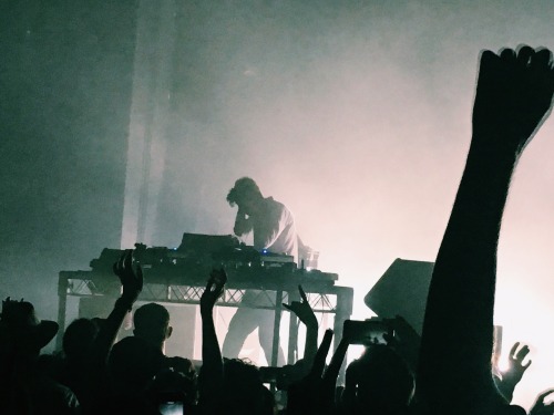 Jamie XX at the Enmore in Sydney was also ammmmamaaazzzzzzinnngggggg