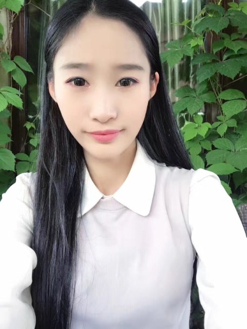 zxcdtchhh: 贱人好好工作噢。让身边的人都觉得你是高冷女神。