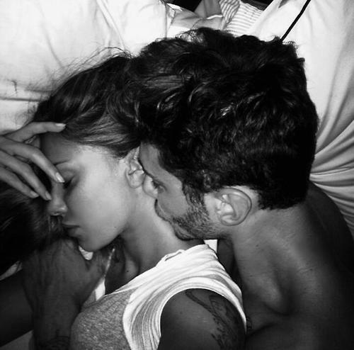 grrrrrlbaby: suchacuriousgirliam:If you kiss my neck… -gb♡