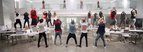 joshyouaresodevine:  this was the best part because it was all of their moves and to probably anyone who doesnt know them this looks like the worst dance choreography ever but its actually just them which is what the music video is about and im too in