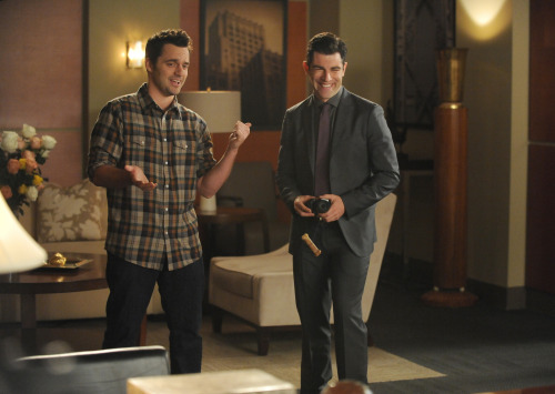 newgirlthings: Nick and Schmidt present their new business venture - the “Swuit” to a gr