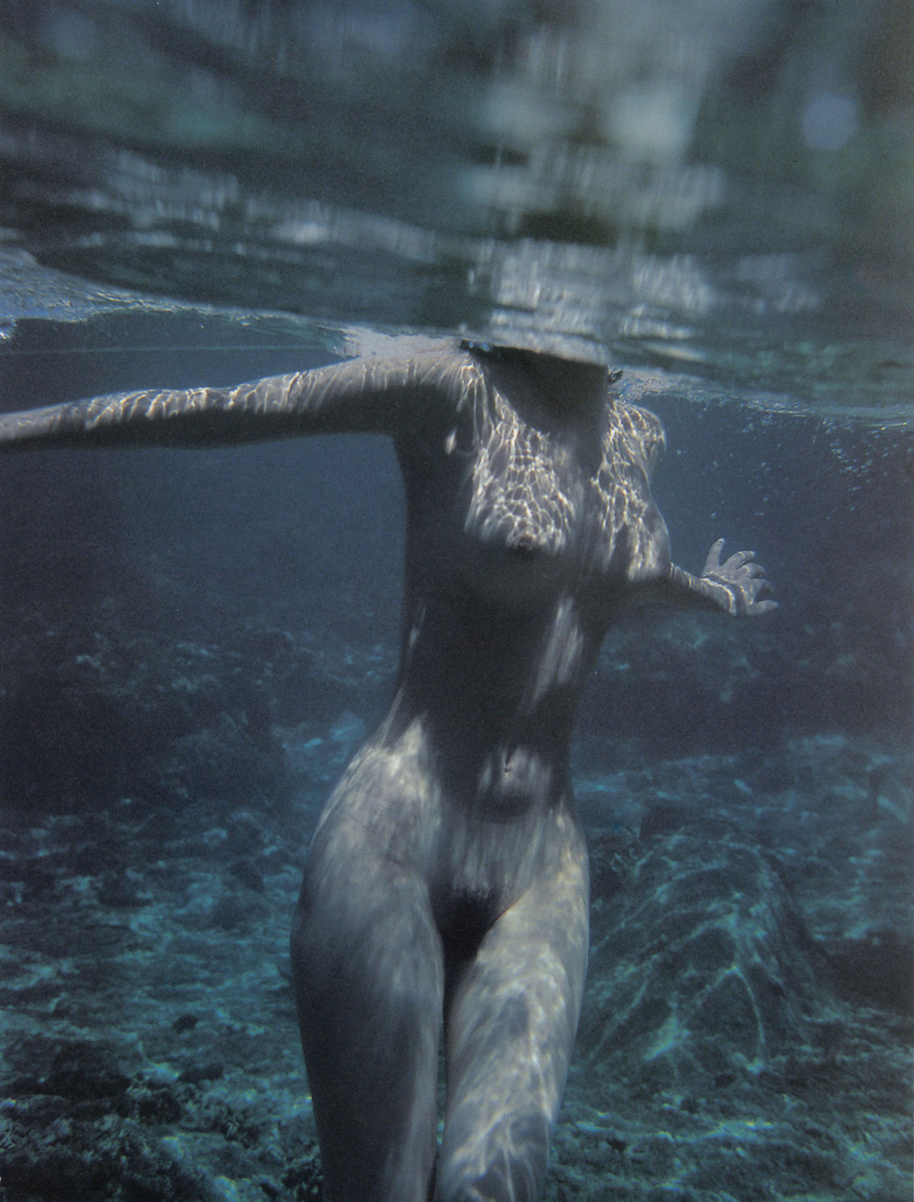 baudyadventurer:  melvinandco:  Yua Aida (あいだ ゆあ)  www.mysecretlife.org