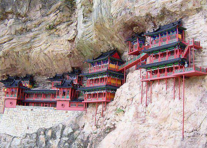 daily-meme:  The Incredible Hanging Monastery of Mount Henghttp://daily-meme.tumblr.com/
