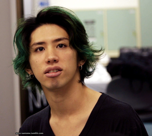 ”35xxxv” Japan Tour 2015 Documentary [Bluray]If post anywhere else, please link to my account. Thank