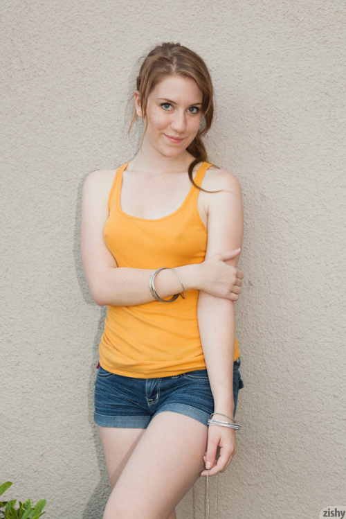 Olivia Pelton - www.zishy.com