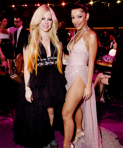 AVRIL LAVIGNE and DOJA CAT 64th Annual Grammy Awards 2022