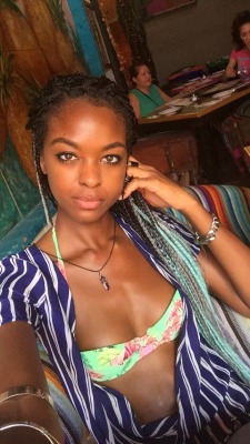 darkskinrocks:  Kristina Elise ; Cancun,