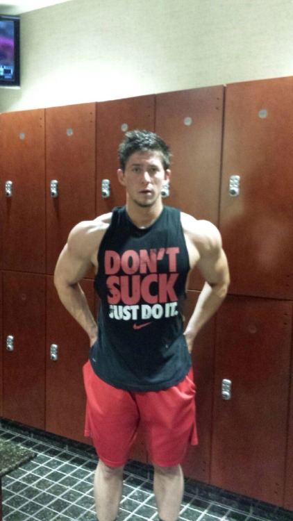 Don’t mind my exhausted face after cardio. Killed them delts today. “Don’t suck, just do it”