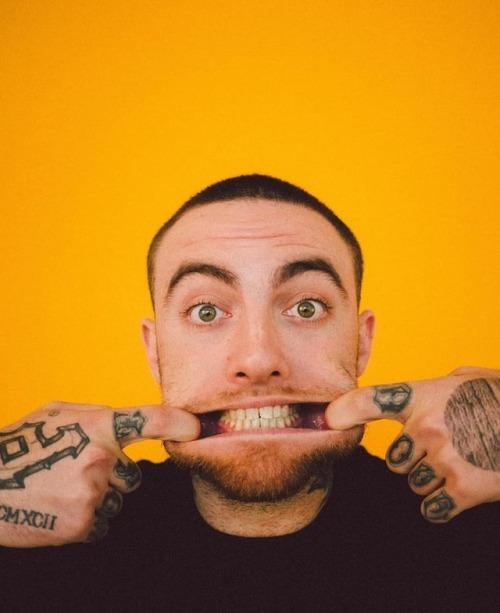 abstyle-stars:  MAC MILLER adult photos