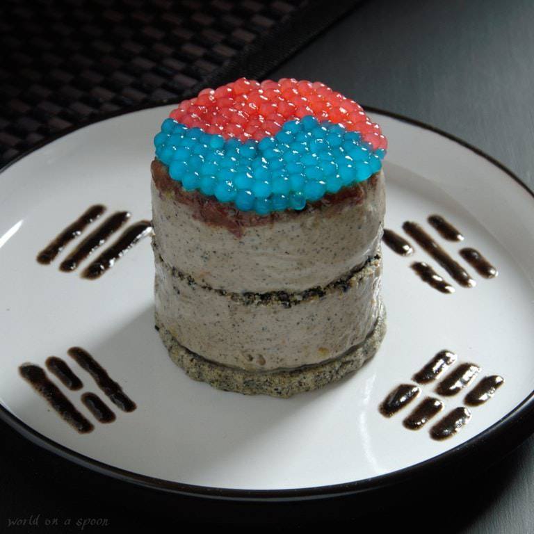 food-porn-diary:  South Korea dessert flag 🇰🇷: Black sesame ice cream with