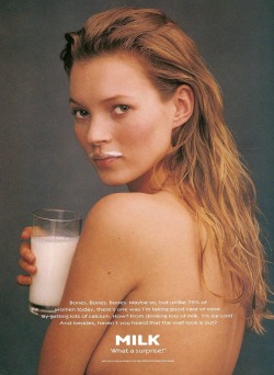 frackoviak:  Kate Moss by Annie LeibovitzGot Milk? 1995 